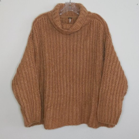 Free People Sweaters - Free People Fluffy Fox Chunky Knit Slouchy Boxy Fit Turtle Neck Sweater